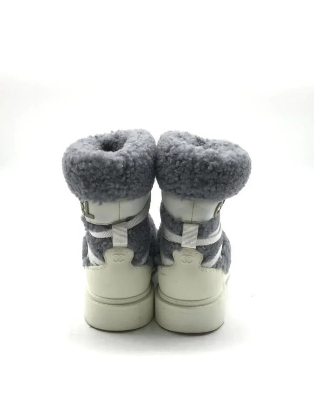 Chanel CC Logo Shearling Snow Boots Quilted Style Gray Shoes